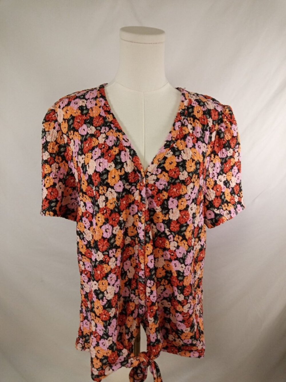 Loft Women's Multicolored Floral Blouse Sz. XL